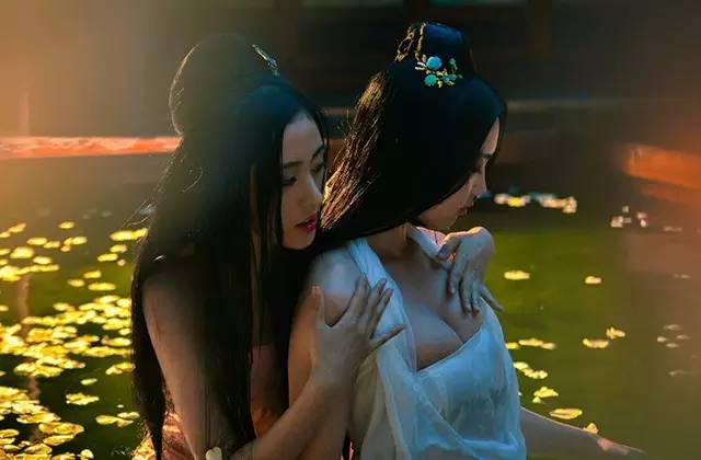 韩东君和黄景瑜认识吗,黄景瑜和韩东君谁红