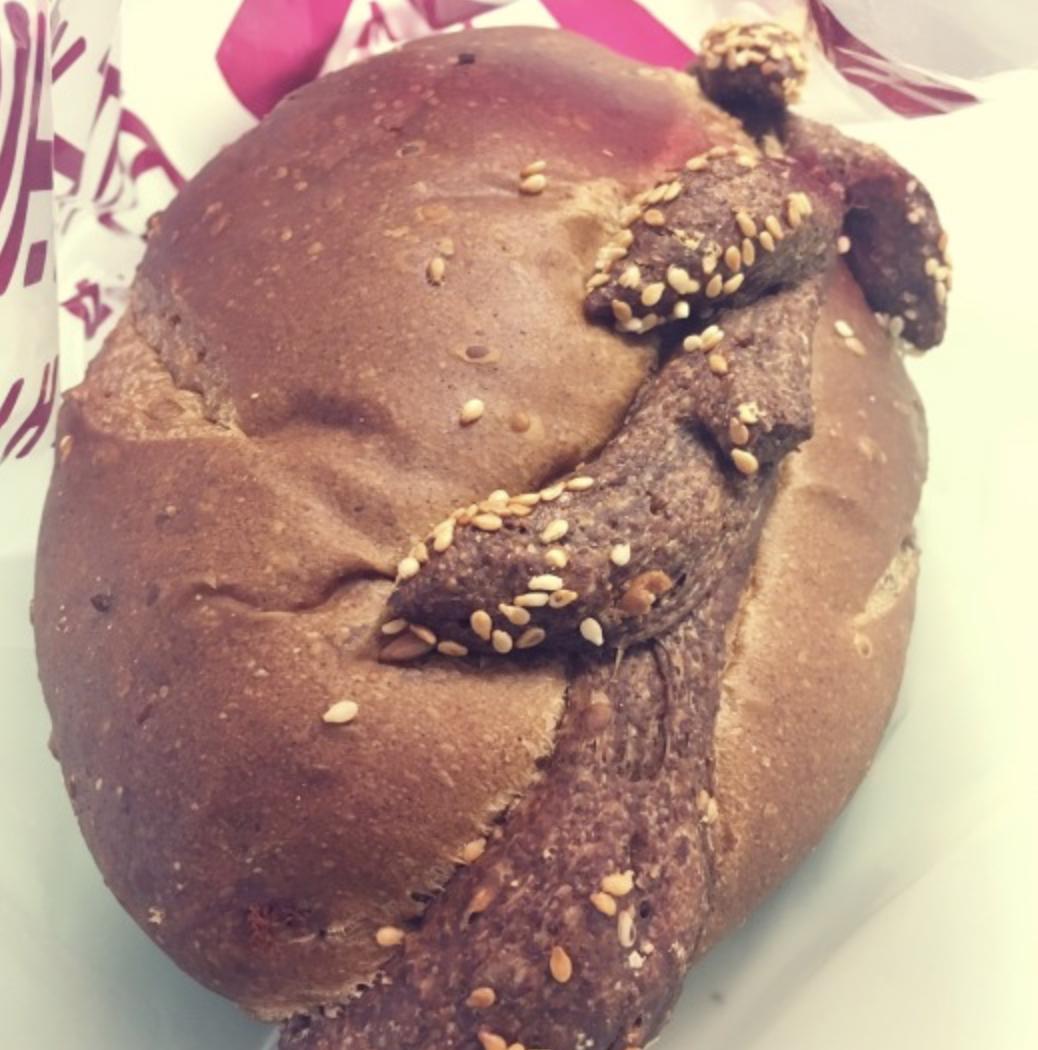 喏，这是一份你想要的20款原麦山丘面包大测评（内含6个彩蛋菜单）