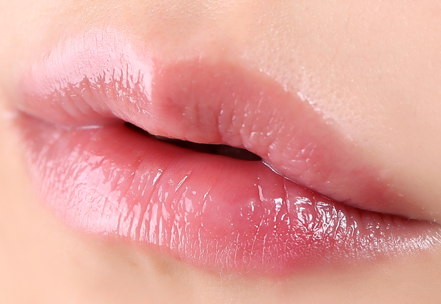 YSL的绝美星辰全试用！男生不送星辰画魅惑红唇腻死他