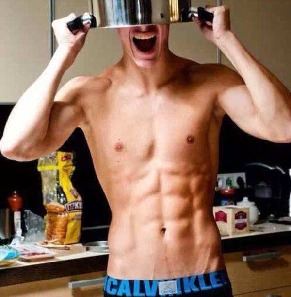 欧*男美**士健身减肥的几个方法