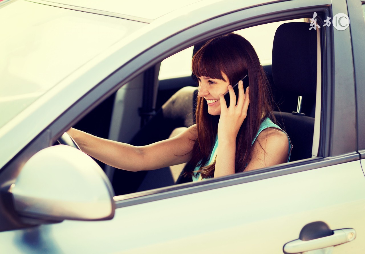 “读后感”文章怎么写？以“游客动物园开窗投食引来熊扒窗”为例