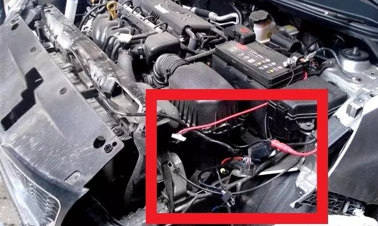 汽车大灯光线不一样还不够亮？用这几招，立马见效！