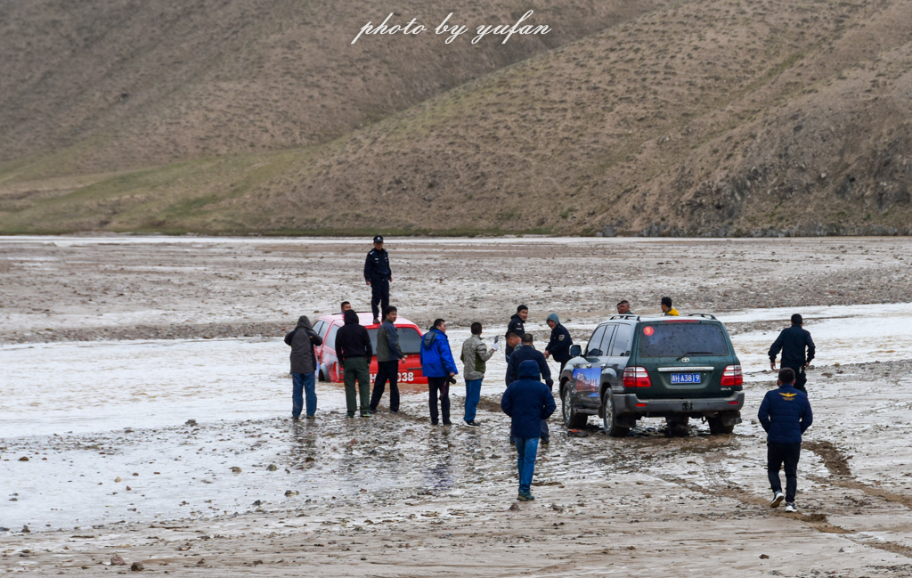 无人区穿越多少公里,无人区穿越和荒野求生哪个难