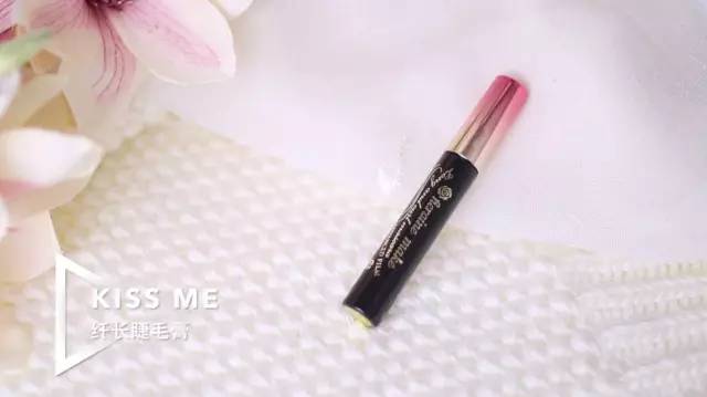 90%的女生没有选对睫毛膏！难怪睫毛刷成苍蝇腿