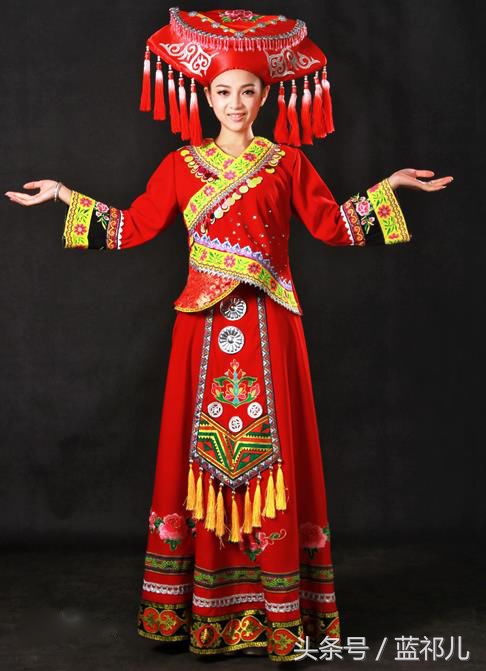 最好看的少数民族服饰,少数民族的华丽服饰穿上就是漂亮