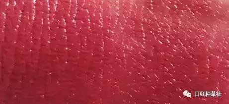 唇色深厚唇合适什么色的口红,唇色深素颜口红不沾杯推荐