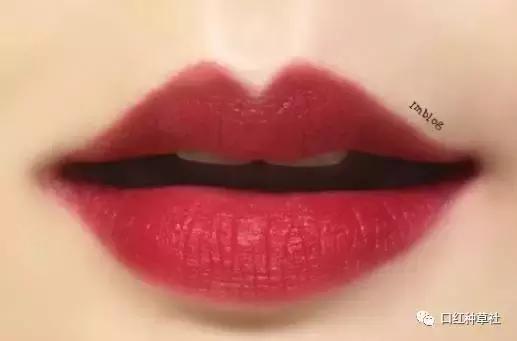 唇色深厚唇合适什么色的口红,唇色深素颜口红不沾杯推荐