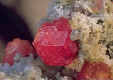 我的前半生宝石原石,我的前半生原石图片