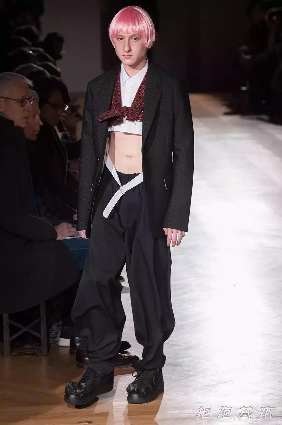 原来爆款小爱心卖这么贵都是为了养活它