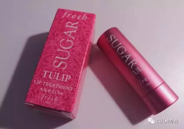 唇色深厚唇合适什么色的口红,唇色深素颜口红不沾杯推荐