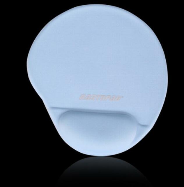 游戏鼠标垫应该怎么选,什么鼠标垫合适普通玩家