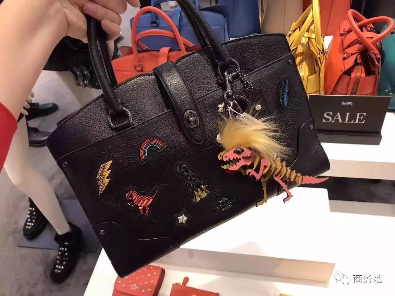 高端轻奢品牌前十排名,最值得买的轻奢品牌