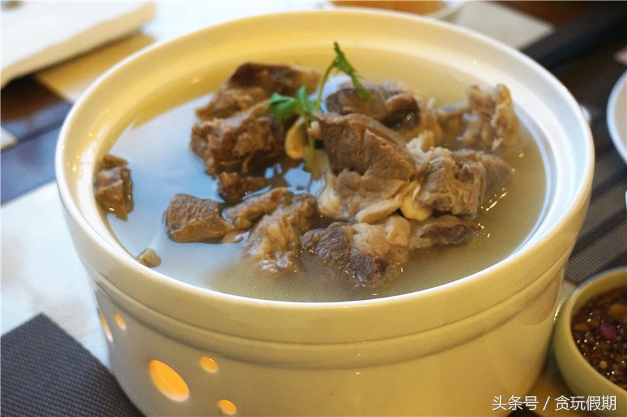 古北水镇吃什么晚餐,古北水镇景区哪里吃饭比较实惠