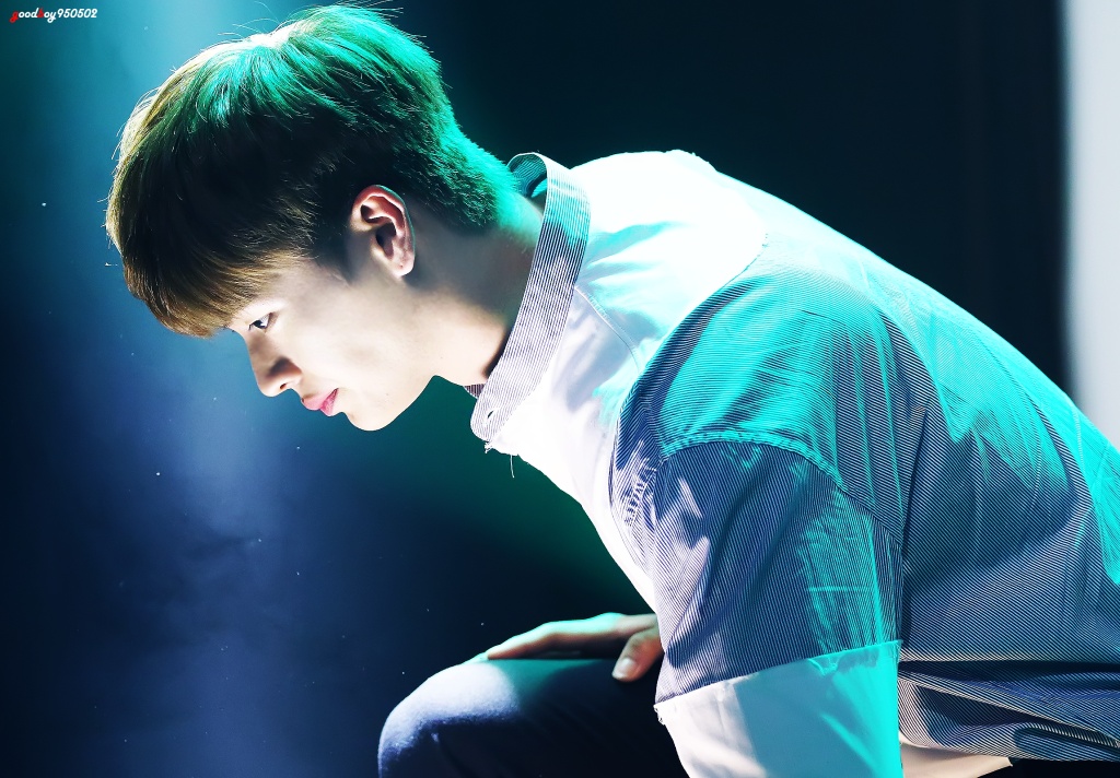 明明靠颜值他偏要靠才华,明明能够靠颜值可他偏要靠才华