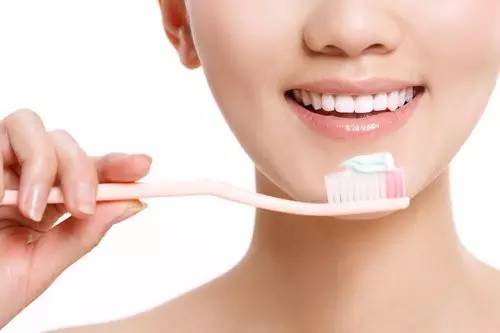 正确的刷牙的方法和步骤视频,如何正确刷牙方法视频儿童