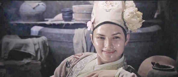 合适混合肤质的大牌粉底液推荐,不挑肤质的大牌粉底液推荐