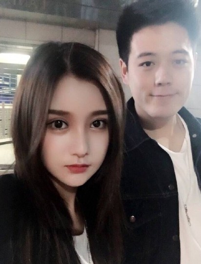 王思聪前女友雪梨个人简历,王思聪和网红美女