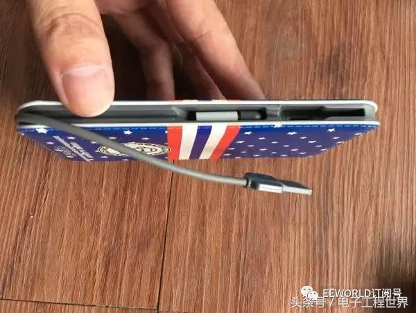 真正的充电宝是什么样的,今年最流行的充电宝是什么样子的