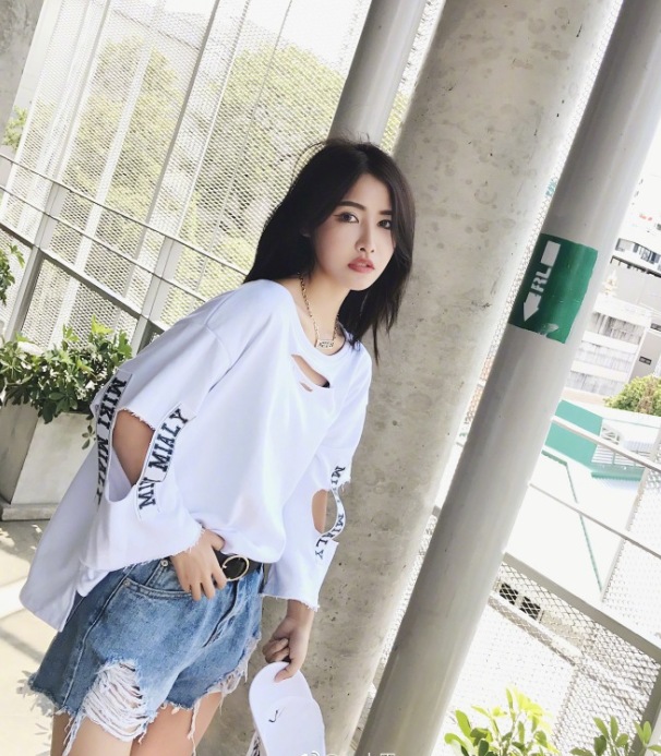 王思聪前女友雪梨个人简历,王思聪和网红美女