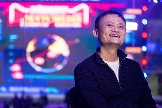 你还敢说淘宝卖假货么？天猫拿下最高奢侈品集团，你还敢说上天猫的不是土豪么？