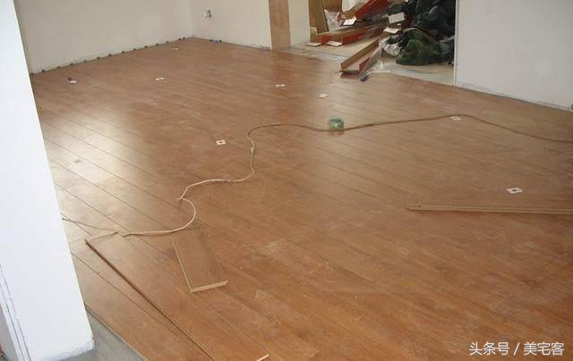 二手房翻新地板能继续用吗,铺面旧地板翻新最好最实惠方法