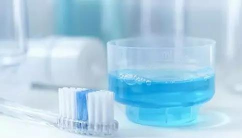 牙齿黑色污垢怎么去除有小窍门,牙齿黑色污垢怎么有效去除