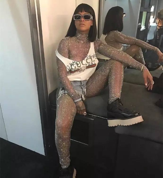 杨幂带货女王是怎么样的,爆款女王杨幂又美出新高度