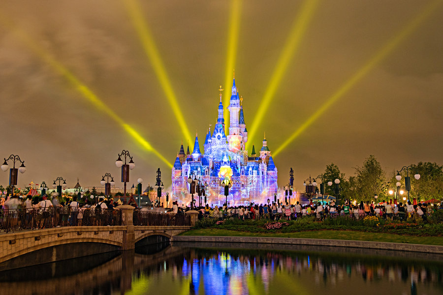 上海迪士尼自驾停车攻略,上海迪士尼游玩攻略最新