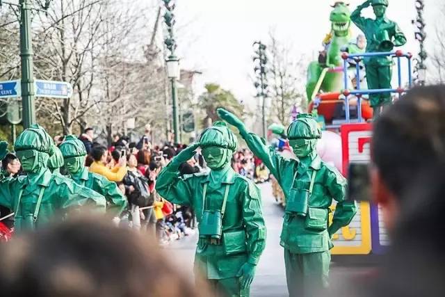 上海迪士尼小女孩游玩攻略,上海迪士尼女生游玩攻略