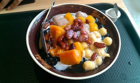 芋圆纯手工无添加鲜芋仙小丸子,软软糯糯香甜可口的芋圆丸子