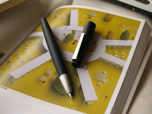 德国钢笔品牌lamy2000,比lamy2000好写的钢笔