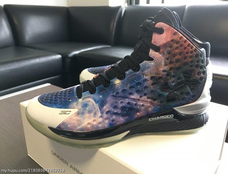 ua官方旗舰店篮球鞋,ua能够换底的球鞋
