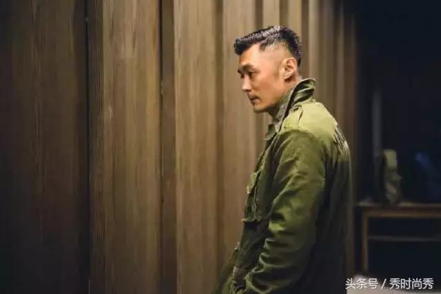 梨花烫发型推荐脸小合适什么发型,合适脸小今年最流行的发型