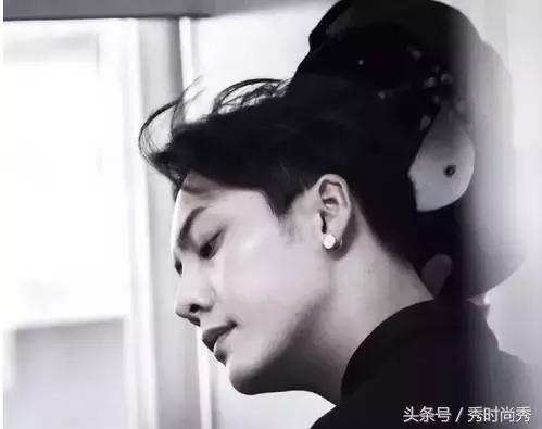 梨花烫发型推荐脸小合适什么发型,合适脸小今年最流行的发型