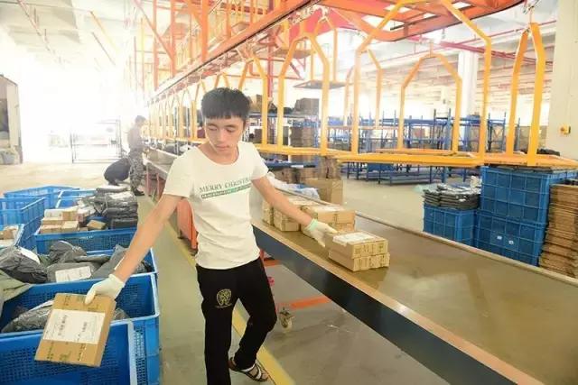 我市电子商务产业高质量发展,电子商务服务业保持稳步增长态势