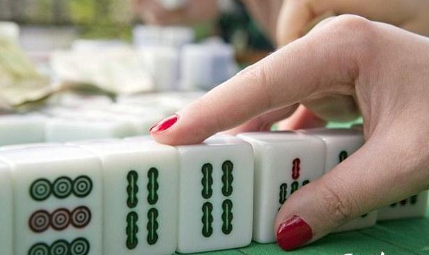 打麻将技巧十句口诀实战经验,打麻将都有什么技巧怎样打才能赢