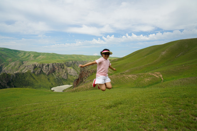感受大西北的异域风情环疆游结束,南北疆深度游北疆进入南疆