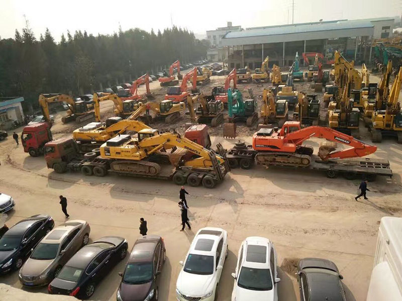 四川二手现代挖掘机报价,成都二手挖掘机推荐哪款好