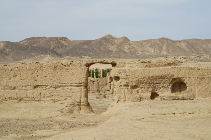 感受大西北的异域风情环疆游结束,南北疆深度游北疆进入南疆