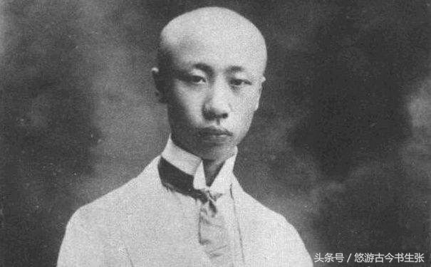 溥仪晚年游故宫简介,溥仪晚年游览故宫照片有误