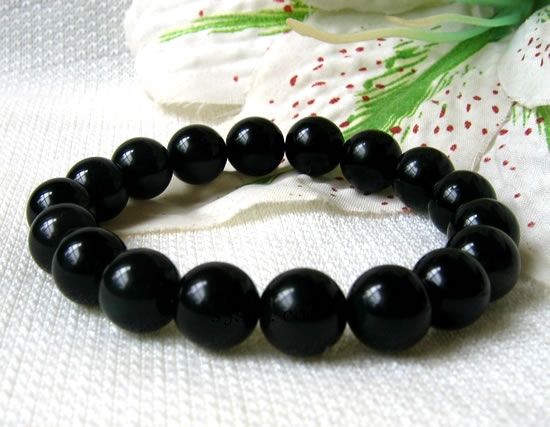 黑曜石的寓意和功效多少钱,黑曜石功效价格