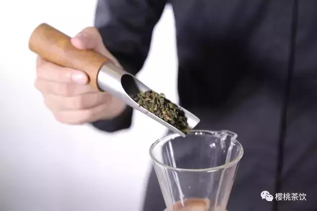 樱桃茶饮奶盖,樱桃饮品奶茶做法