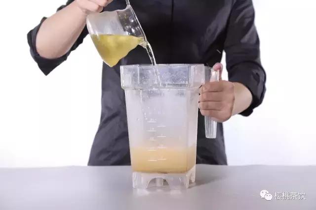 樱桃茶饮奶盖,樱桃饮品奶茶做法