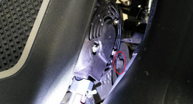 老款吉普牧马人值得买吗,吉普牧马人2.0t原厂越野评测