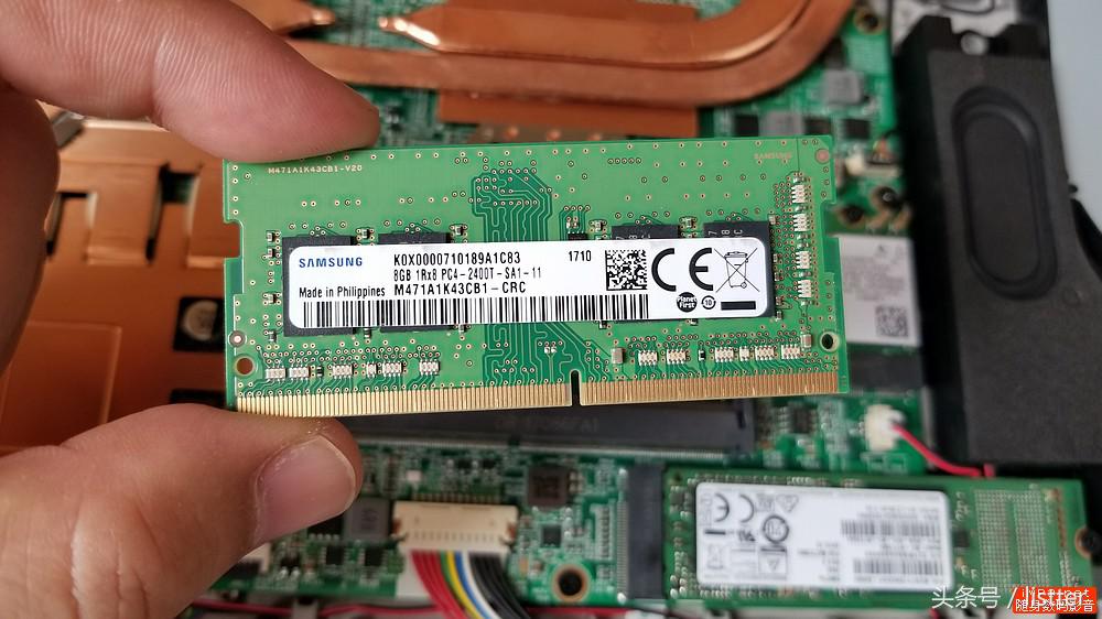 这款IFUNKS游戏本必须关注，性能霸道还自带机械键盘