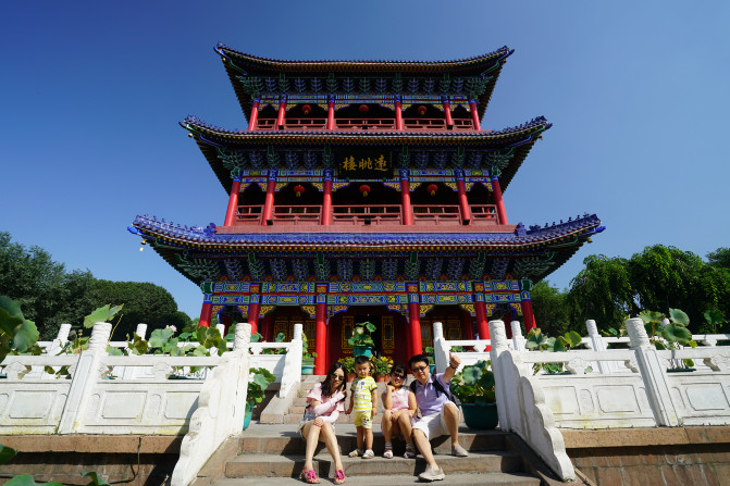 感受大西北的异域风情环疆游结束,南北疆深度游北疆进入南疆