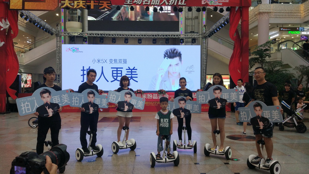 拍人清晰度高又好看的手机,小米5x拍照