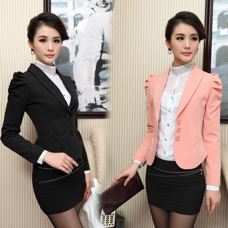 职业装女性穿搭图片,职业装女性包裙穿搭短款