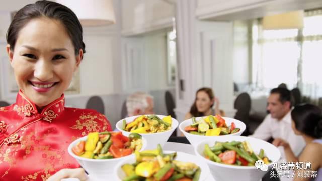 美国为什么给小费,美国免费小费文化