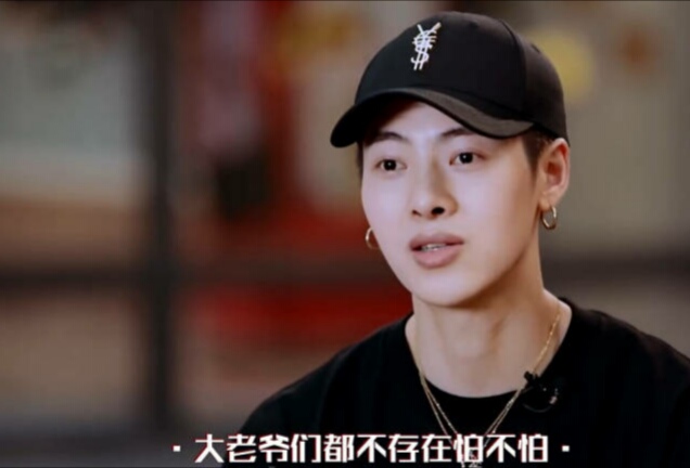 快男2013踢馆赛,快乐男声洪雨雷黄蓉生